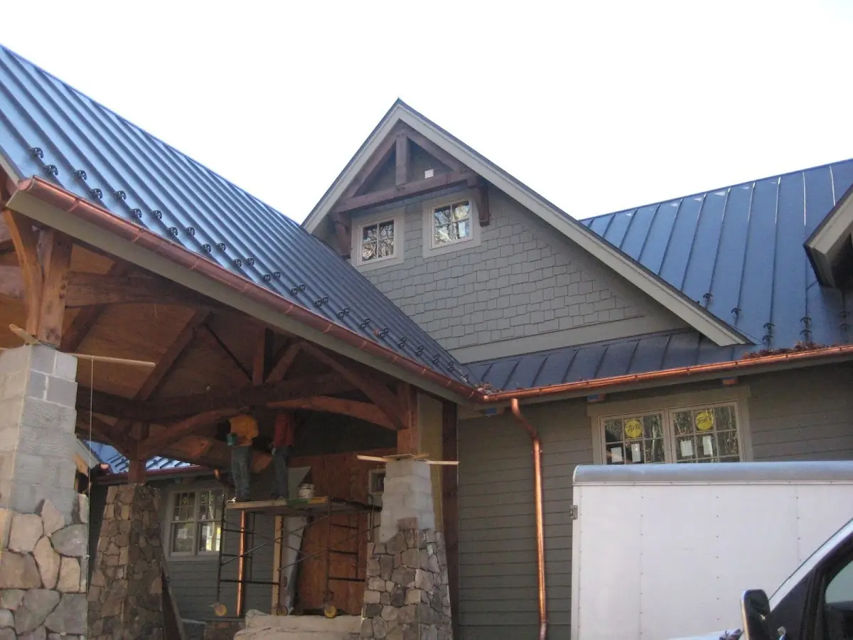 Craftsman Roofing team delivering quality roofing work in Avery Estates